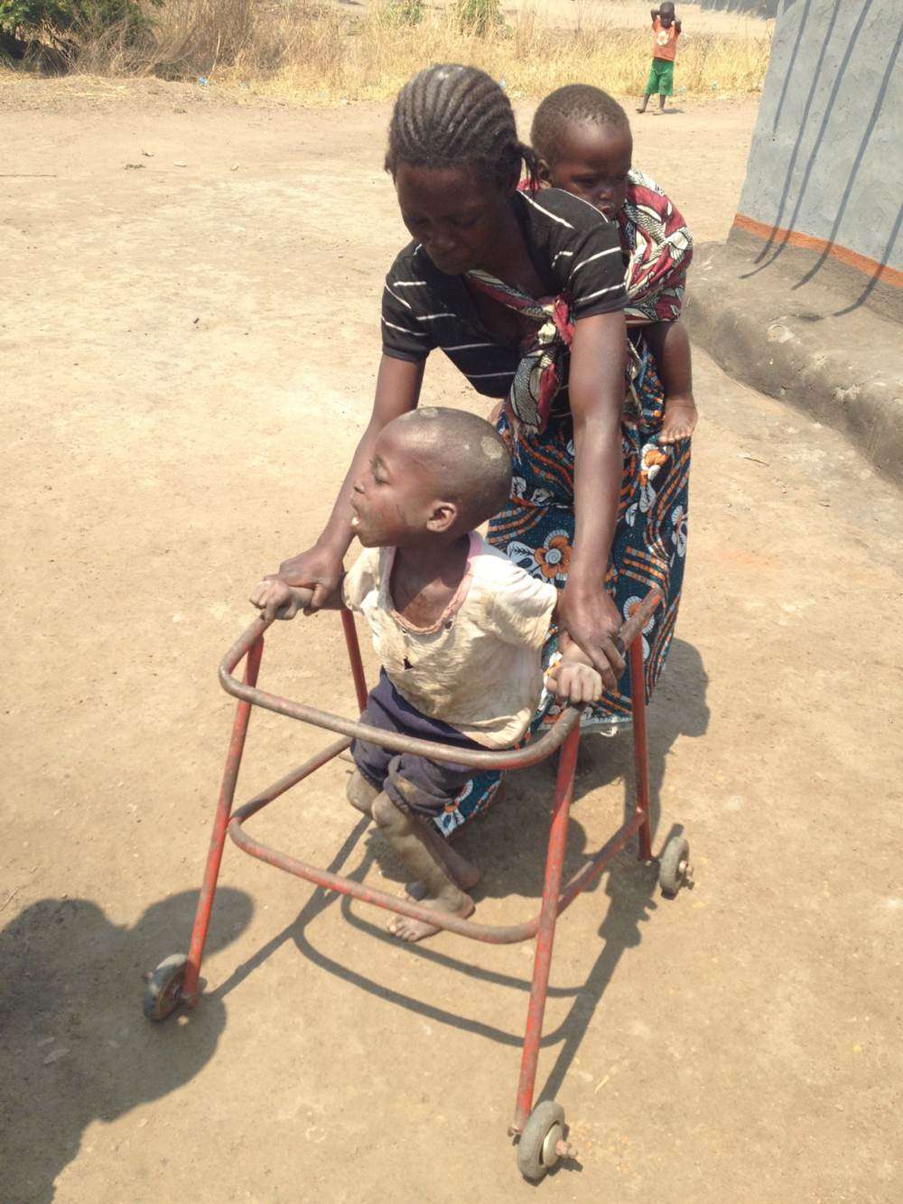Lewis – learning to walk