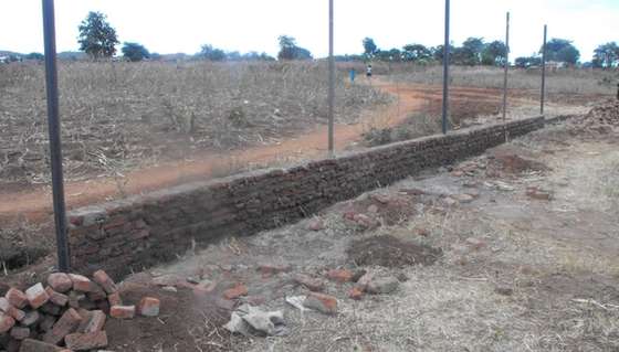 Perimeter fence