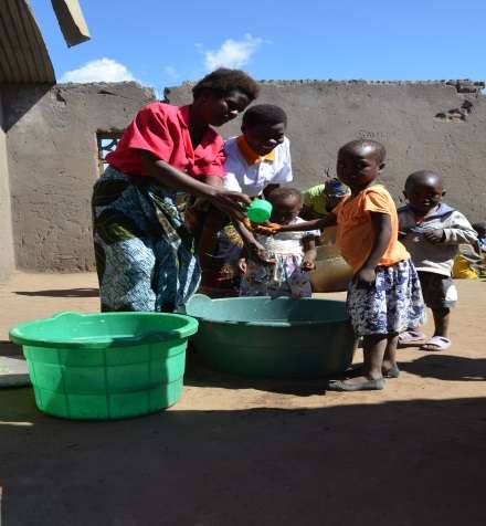 Learning personal hygiene by washing hands