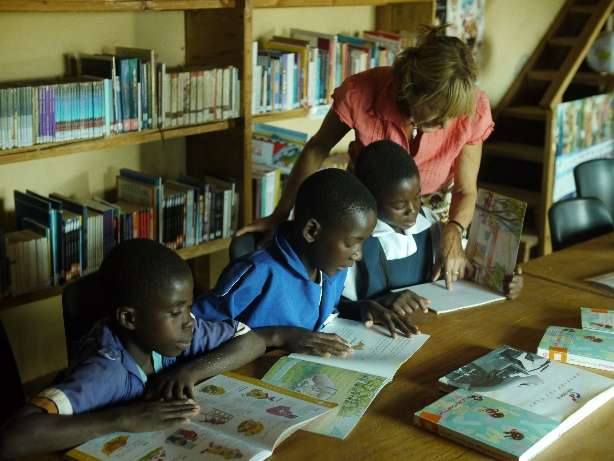 Reading Group with Jennie Hawley
