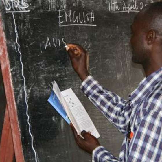 Provide a teacher's kit