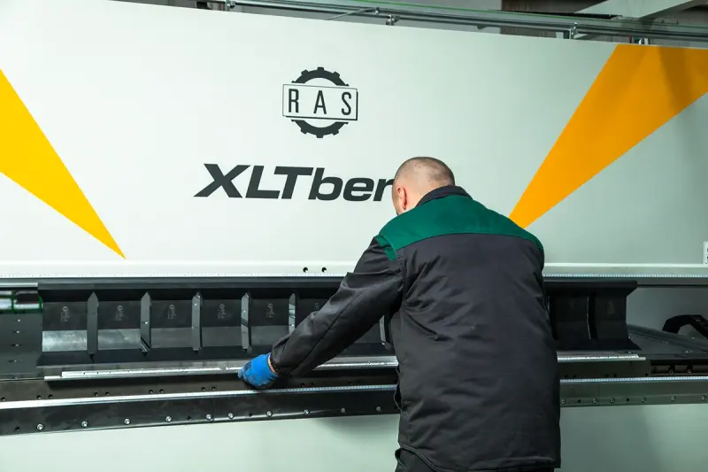 Automatic Benders
