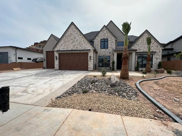Maple Estates