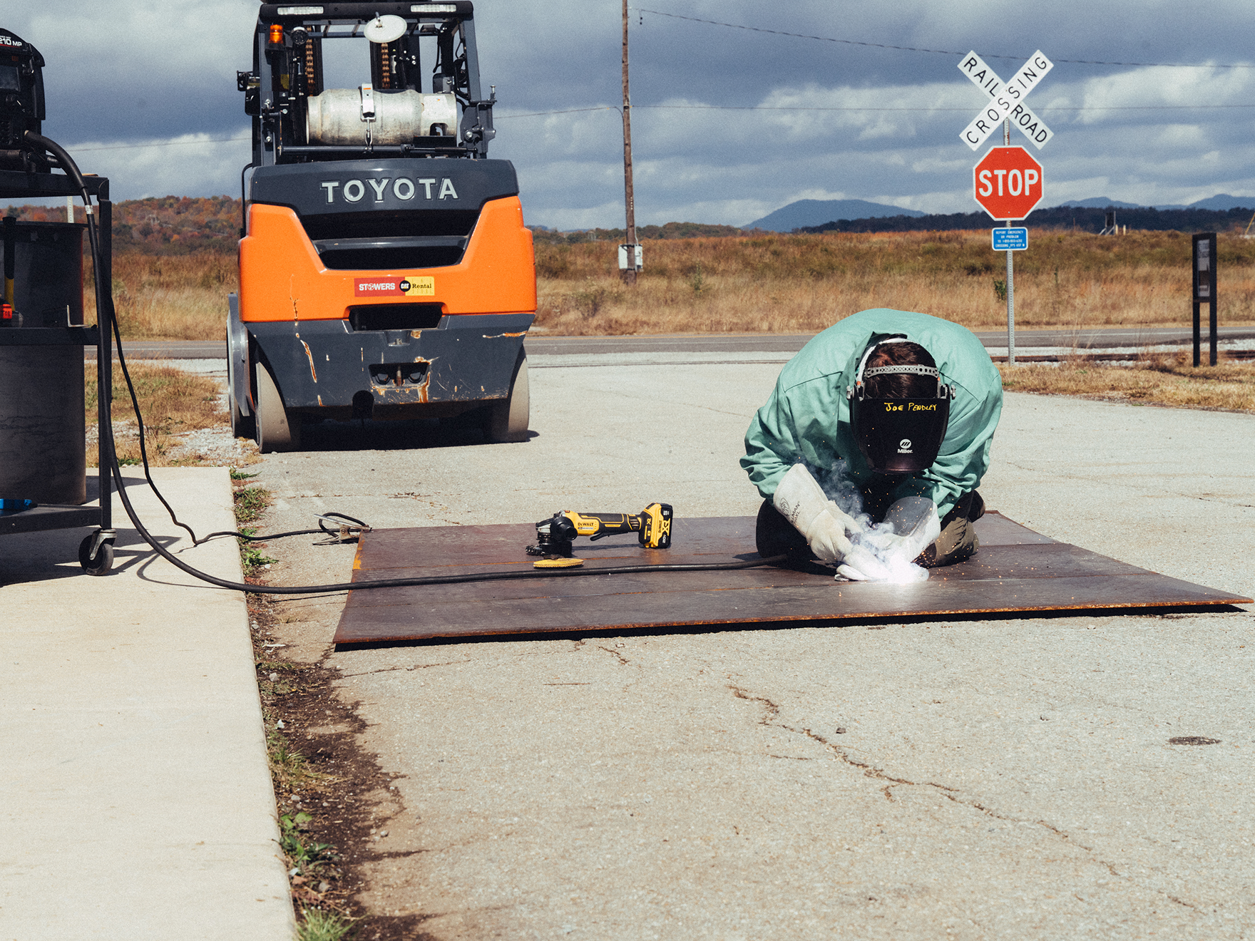 Standard Nuclear Executes First-of-Its-Kind Agreement with U.S. Department of Energy to Deploy Advanced Fuel Production Line