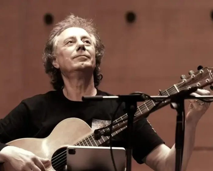 An Evening with Pierre Bensusan