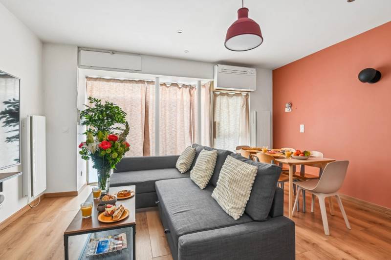 Lavie Maison Chic Stay, A/C & Parking