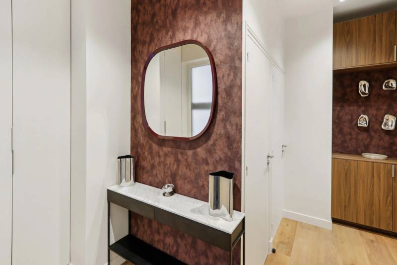 Lavie Maison : Marais Luxury, Hoy Tub & A/C