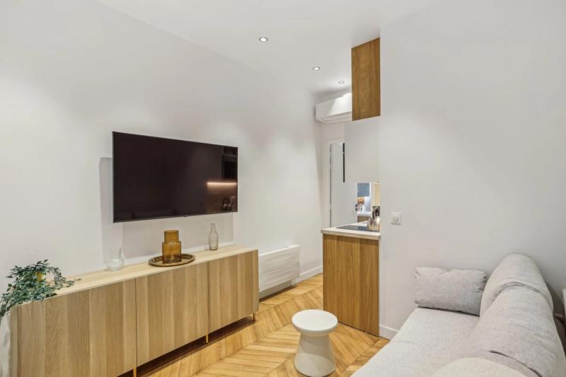 Lavie Maison: jacuzzi y aire acondicionado cerca del Arc de Triomphe