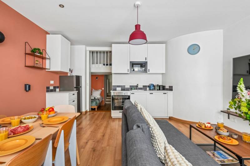 Lavie Maison Chic Stay, A/C & Parking