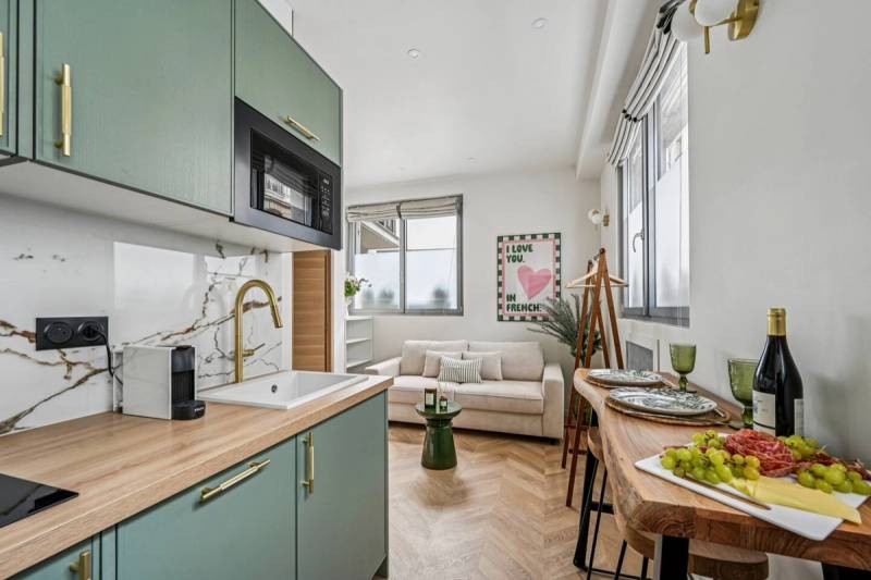 Lavie Maison : Studio - AC & Hot Tub — photo 1