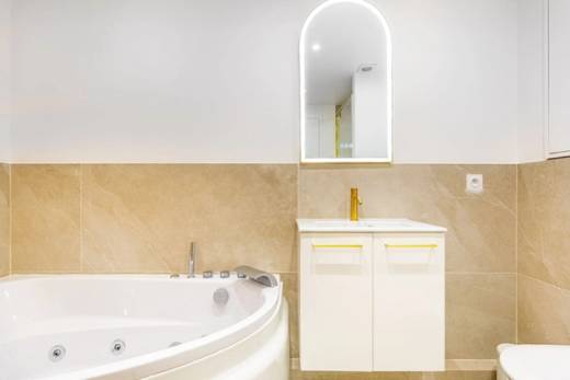 61 rue Minvielle — Bordeaux (le bloc)