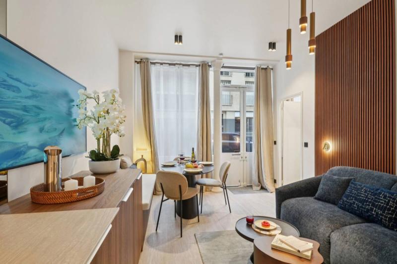 Lavie Maison: encanto y jacuzzi cerca de la Tour Eiffel