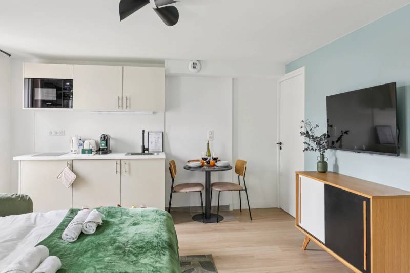 Lavie Maison : Spacious Studio near Montmartre — photo 3