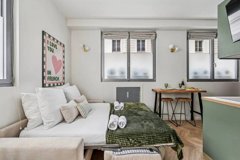 Lavie Maison : Studio - AC & Hot Tub