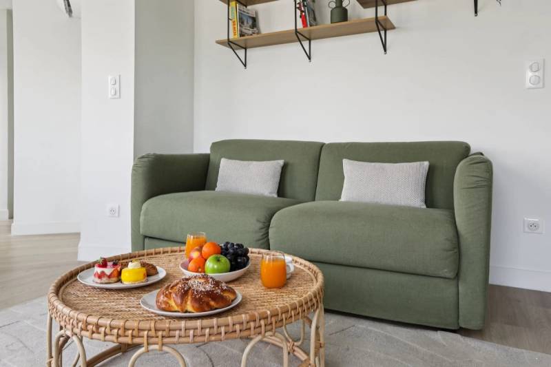 Lavie Maison : Private Terrace & Air Conditioning