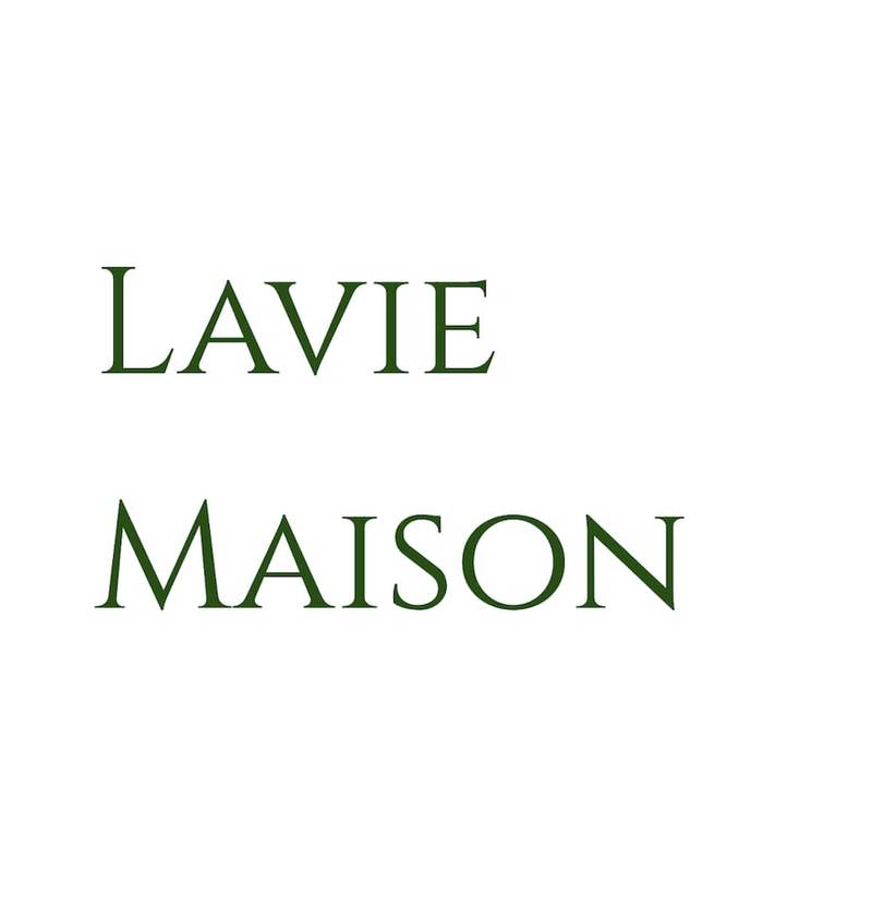 Lavie Maison wordmark in dark green serif lettering centered on a white background.