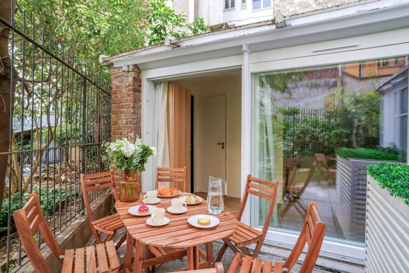 Lavie Maison : Terrace & AC