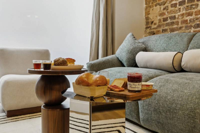 Lavie Maison : Marais Luxury, Hoy Tub & A/C — photo 6