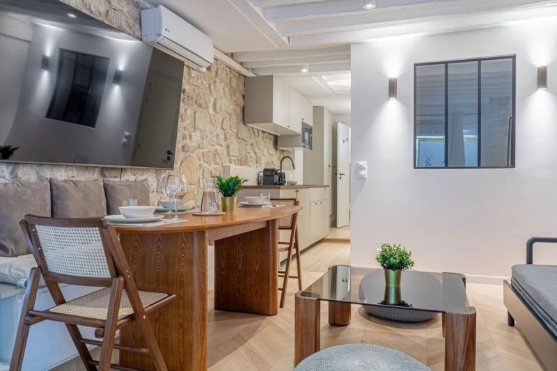 Lavie Maison A/C & Jacuzzi