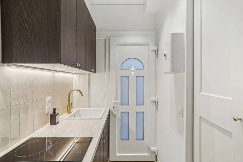 Lavie Maison : Near Arc de Triomphe, Hot Tub & AC — photo 6