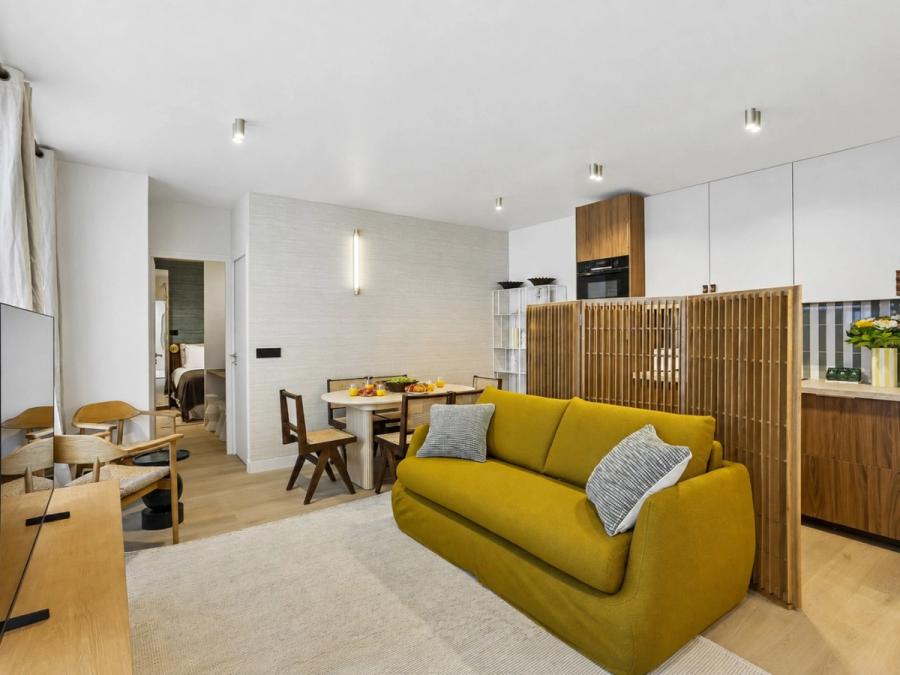 Bureau 102 — 41 rue du Sentier