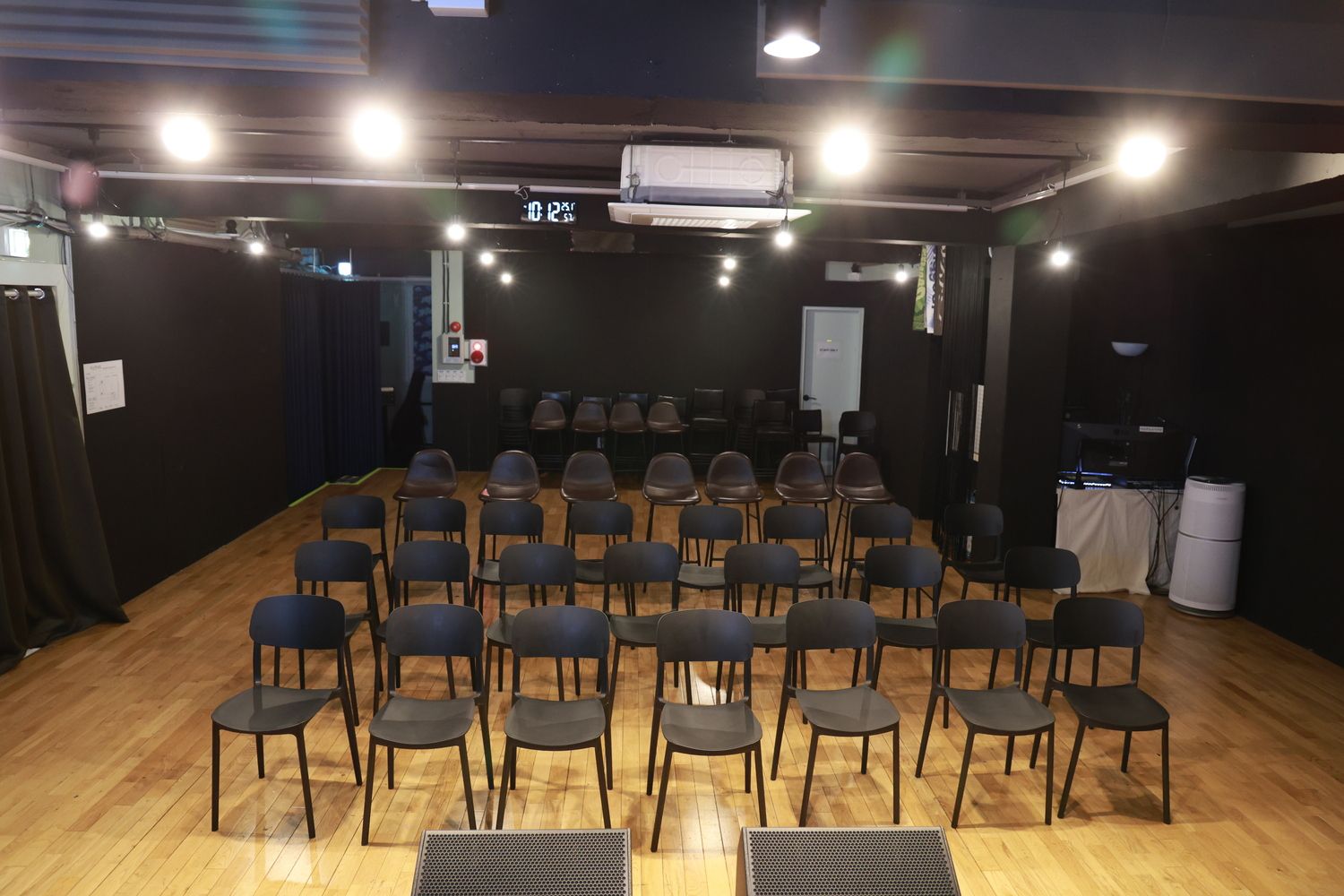 Space Rental image 2