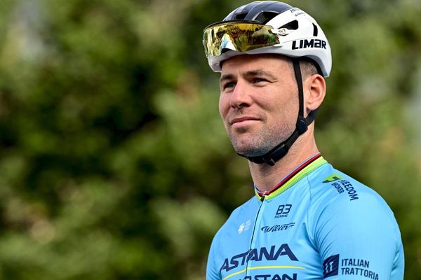 Mark Cavendish returns to racing after a month away from action