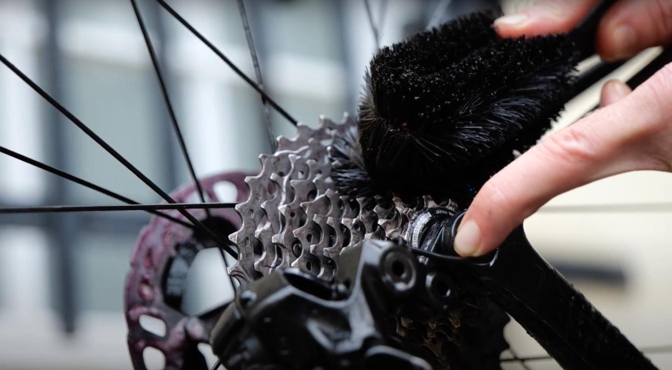 Brushes should only be used on your hard wearing drivetrain components