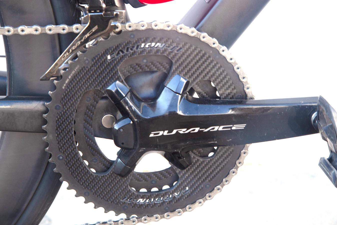 The Carbon-Ti chainrings cut weight