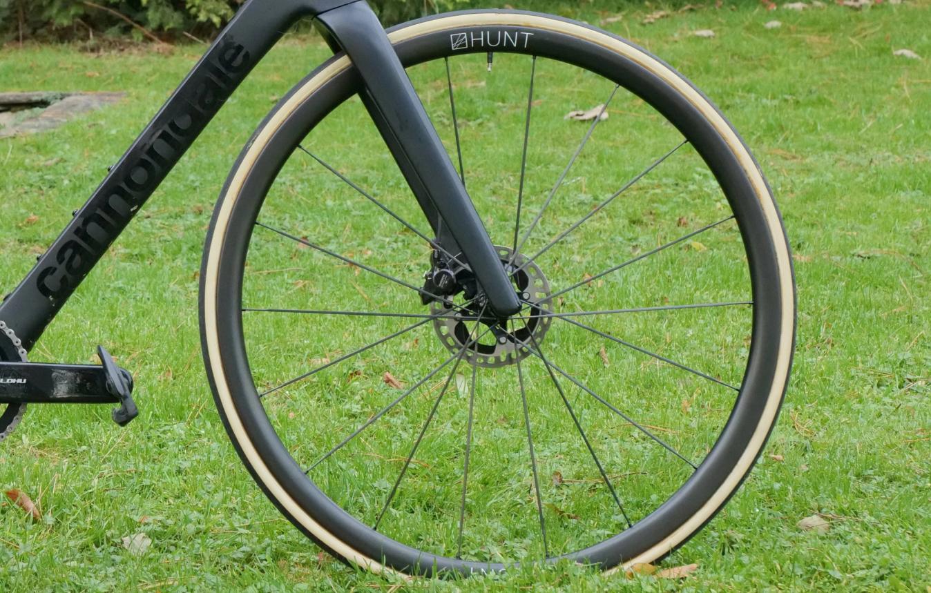 Hunt’s dedicated hill-climb wheels were released in August and tip the scales at a Feather-weight 963g