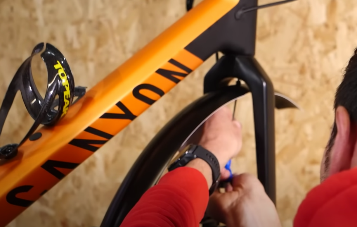 How to fit mudguards to a bike GCN