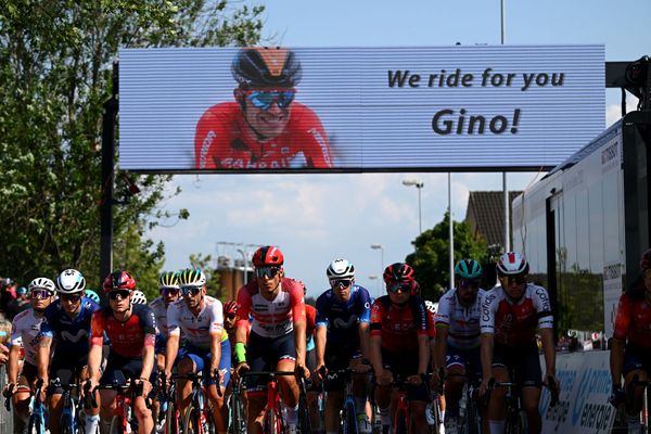 A tribute to Gino Mäder at the Tour de Suisse