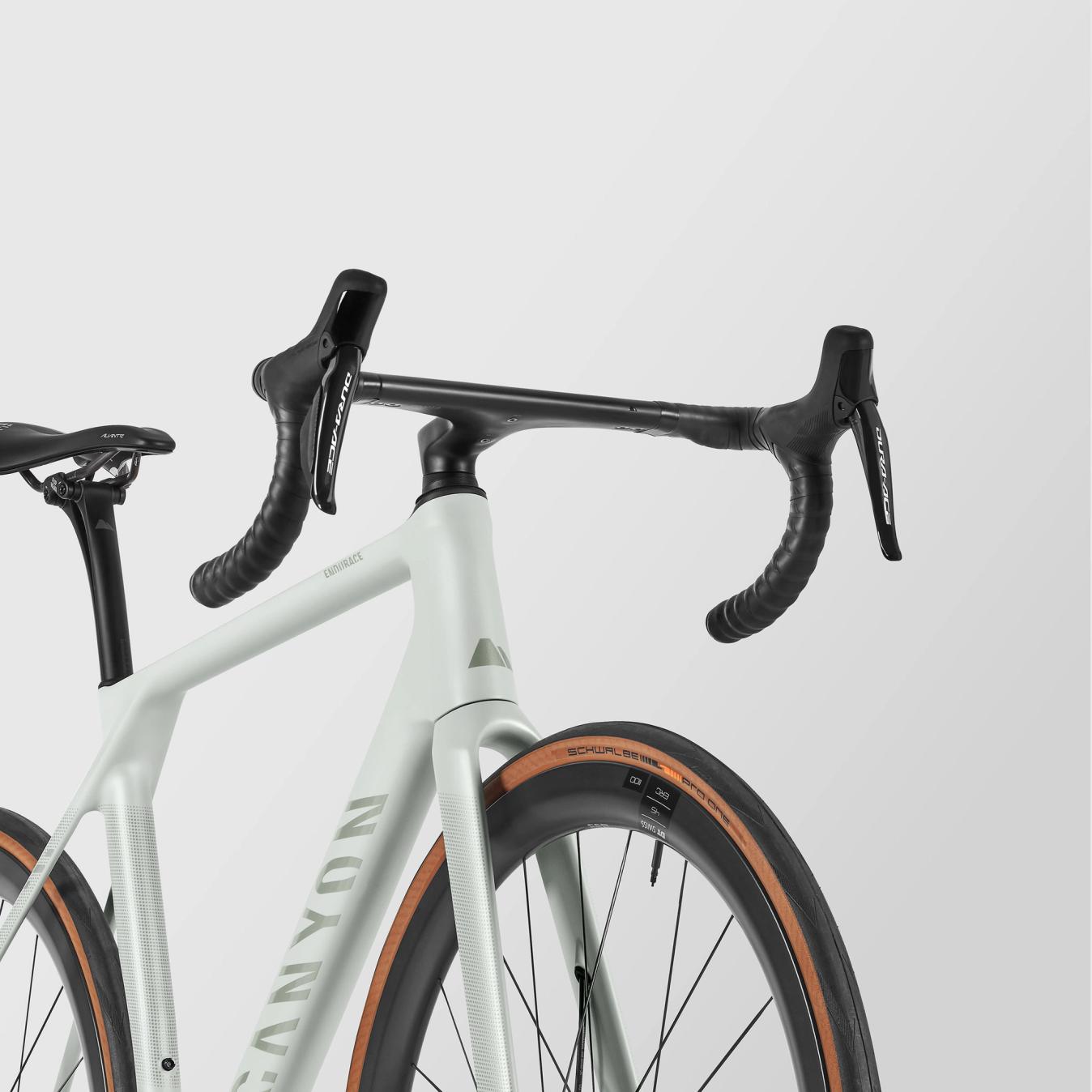 The new head tube and fork profiles help to save seven watts over the outgoing model. 