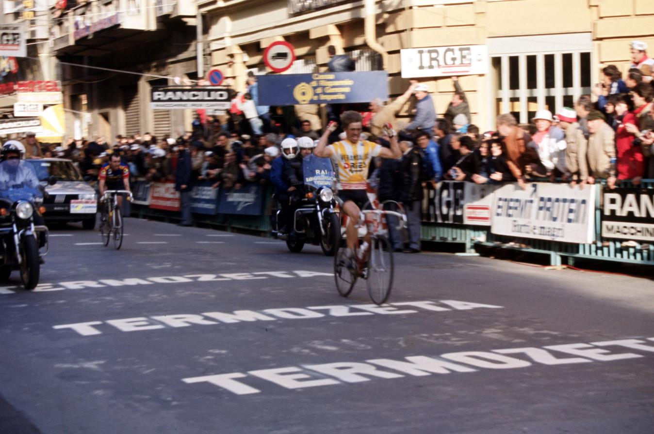 Hennie Kuiper winning the 1985 Milan-San Remo