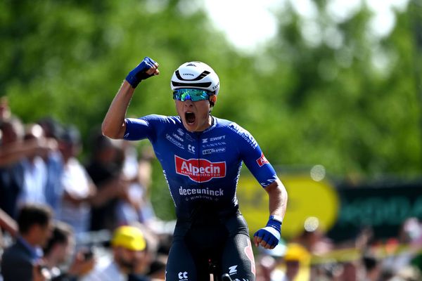 Jasper Philipsen celebrates across the line on stage 3 of the Tour de France