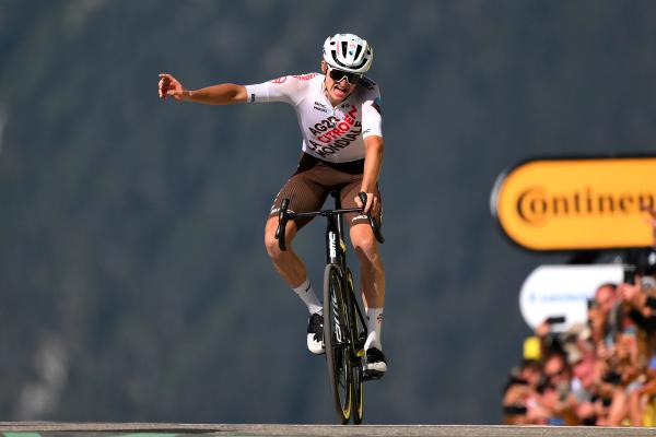 Felix Gall (AG2R Citroën) crossed the line alone to take the win in Courchevel