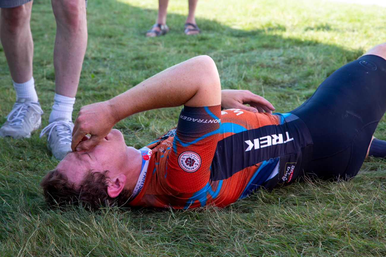 DeHaan writhes in pain at the finish in Rambouillet
