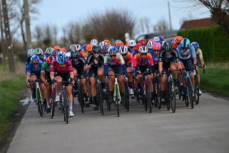 UCI confirms WorldTour and ProTeam licences for 2024 season | GCN