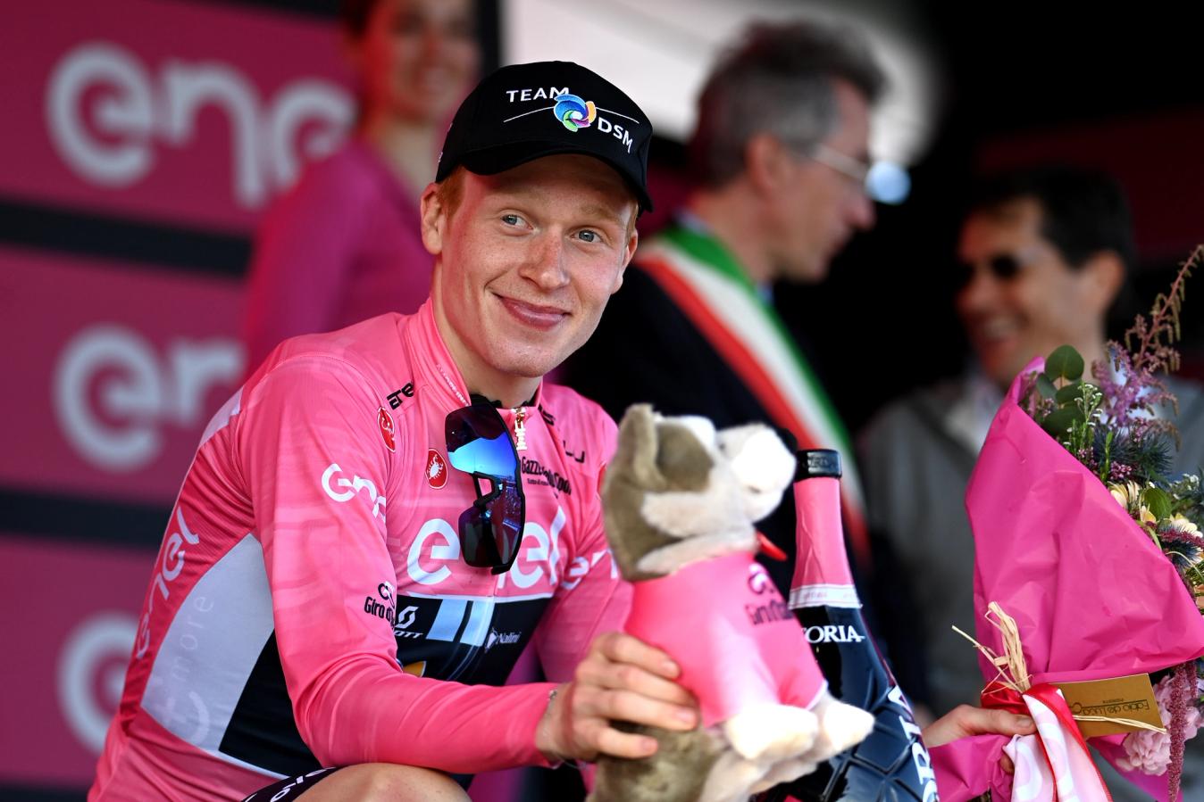 Having spent five days in the maglia rosa at this year's Giro, Andreas Leknessund battled well to finish eighth overall