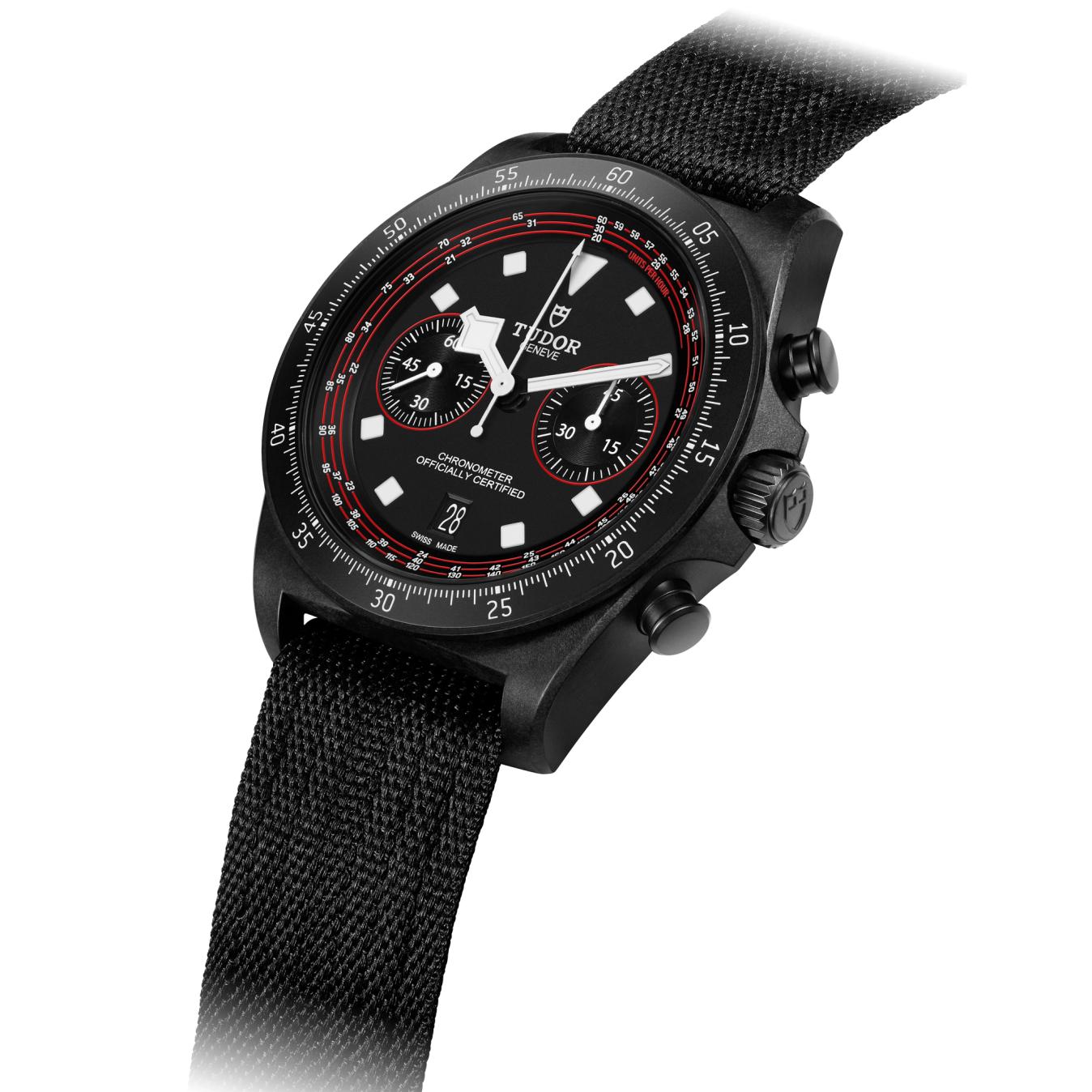 The tachymeter can estimate your average speed over a given distance