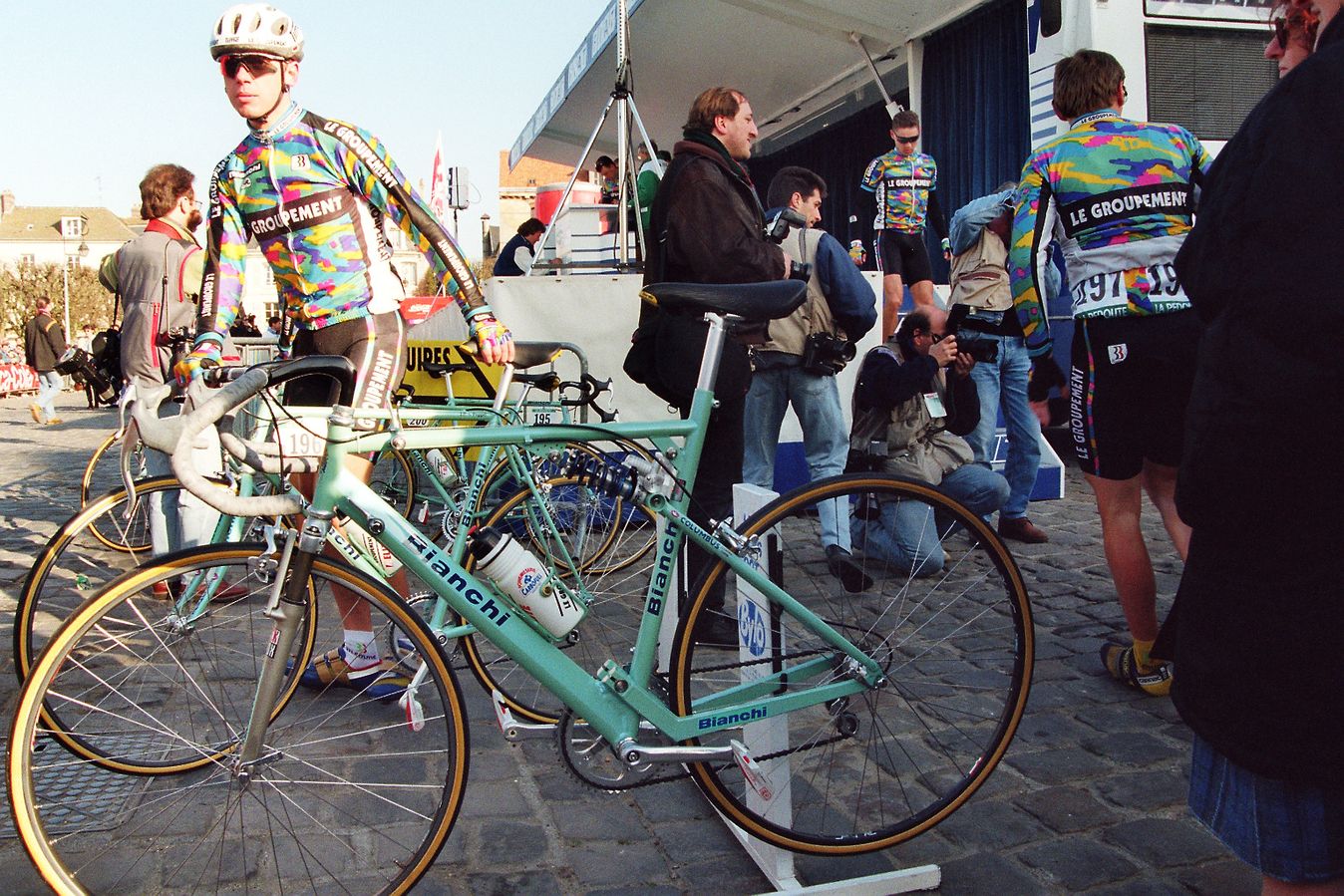 The short-lived Le Groupement team with Bianchi bikes