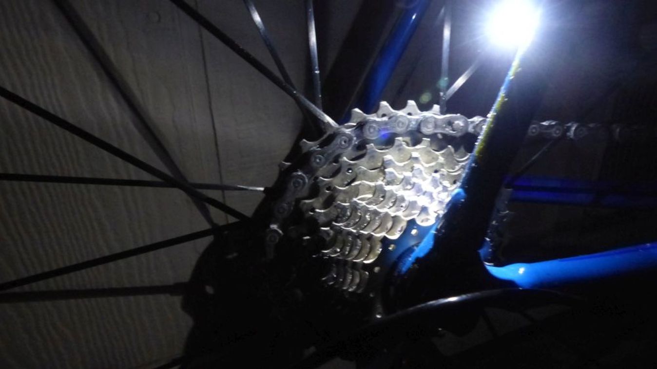 groupset with rear light for visibility