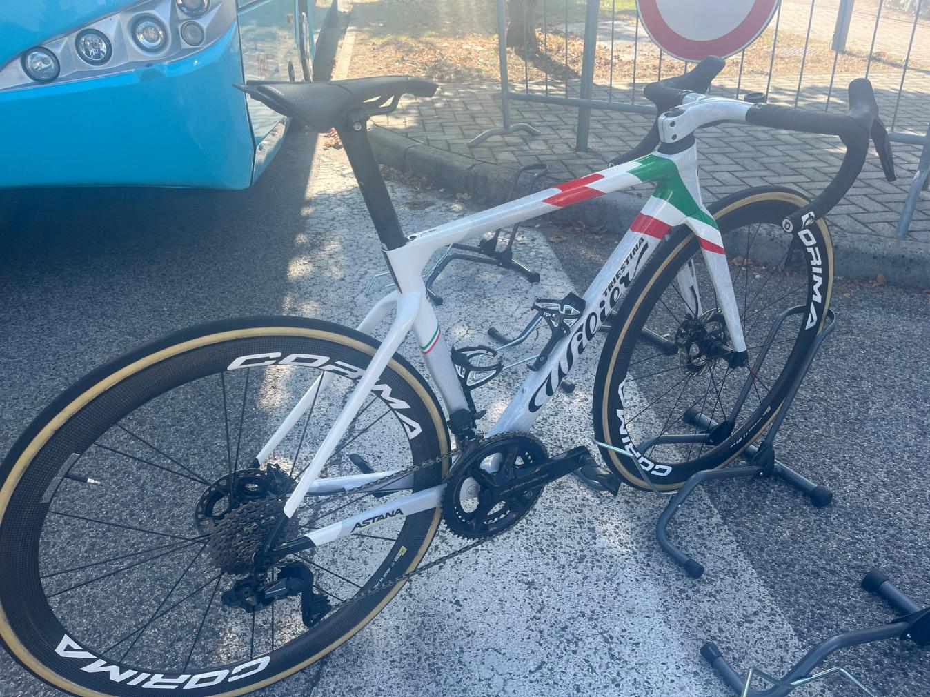Italian brand Wilier have splashed the Tricolore across the Filante SLR's frame