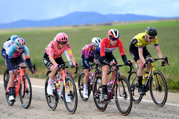 Demi Vollering on the front of the lead group during stage 4 of the Vuelta Femenina