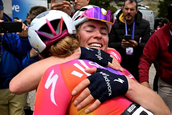 Demi Vollering and Marlen Reusser celebrate victory at the 2023 Vuelta a Burgos
