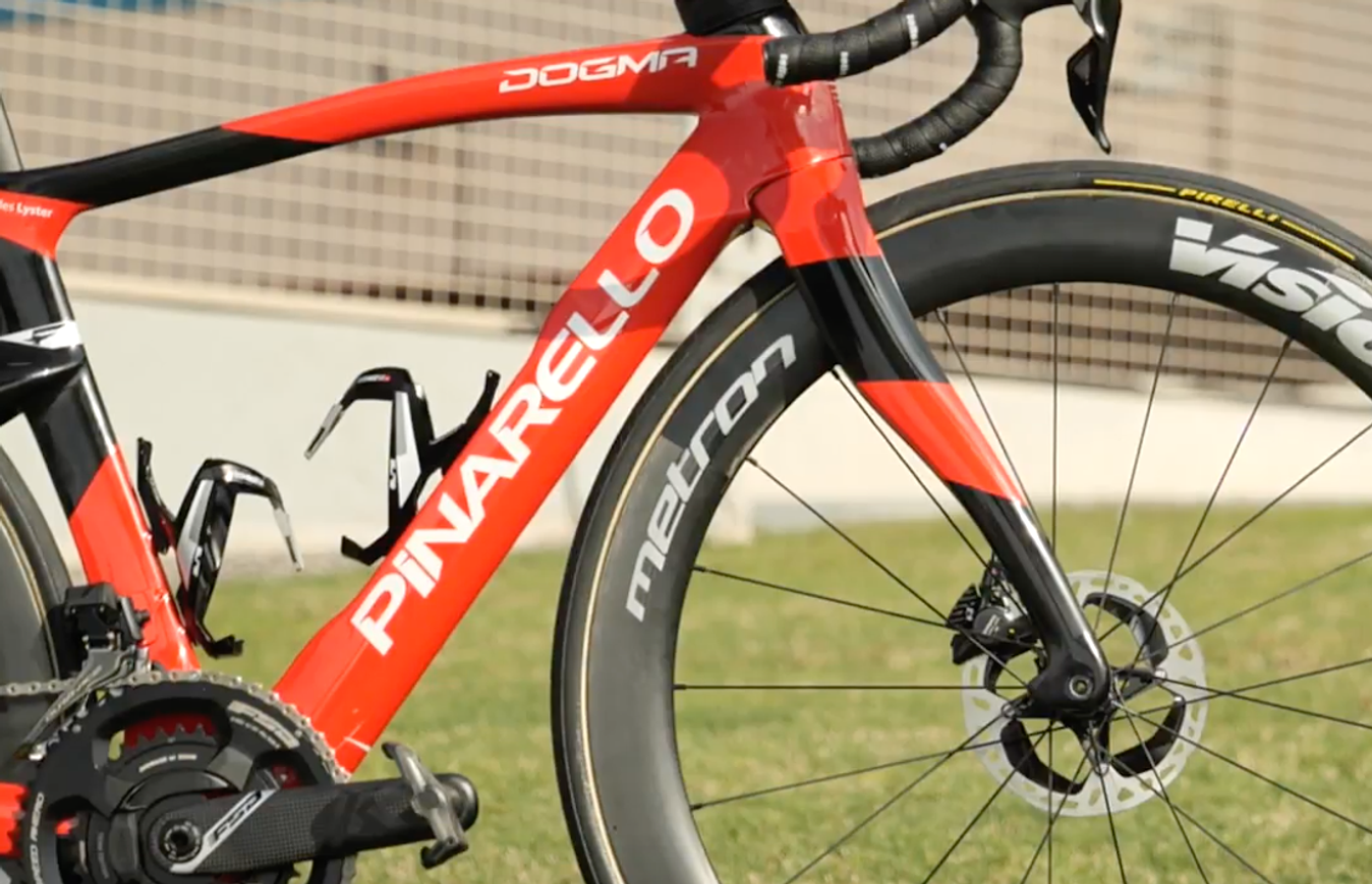 The Pinarello Dogma's curved fork