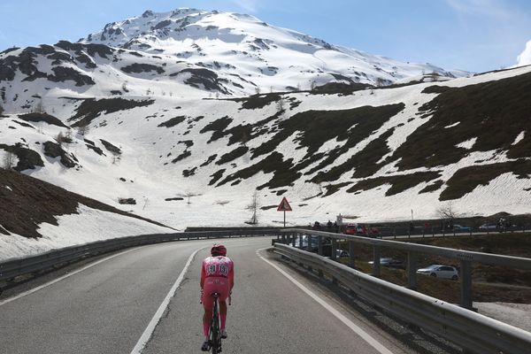 Is this a training ride or the queen stage of the Giro d'Italia?