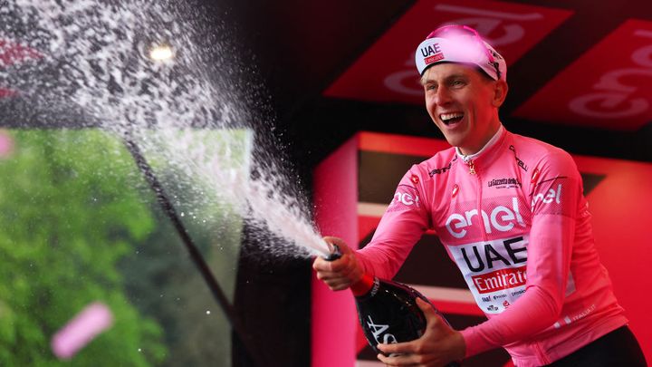 Tadej Pogačar (UAE Team Emirates) in the Giro d'Italia pink leader's jersey
