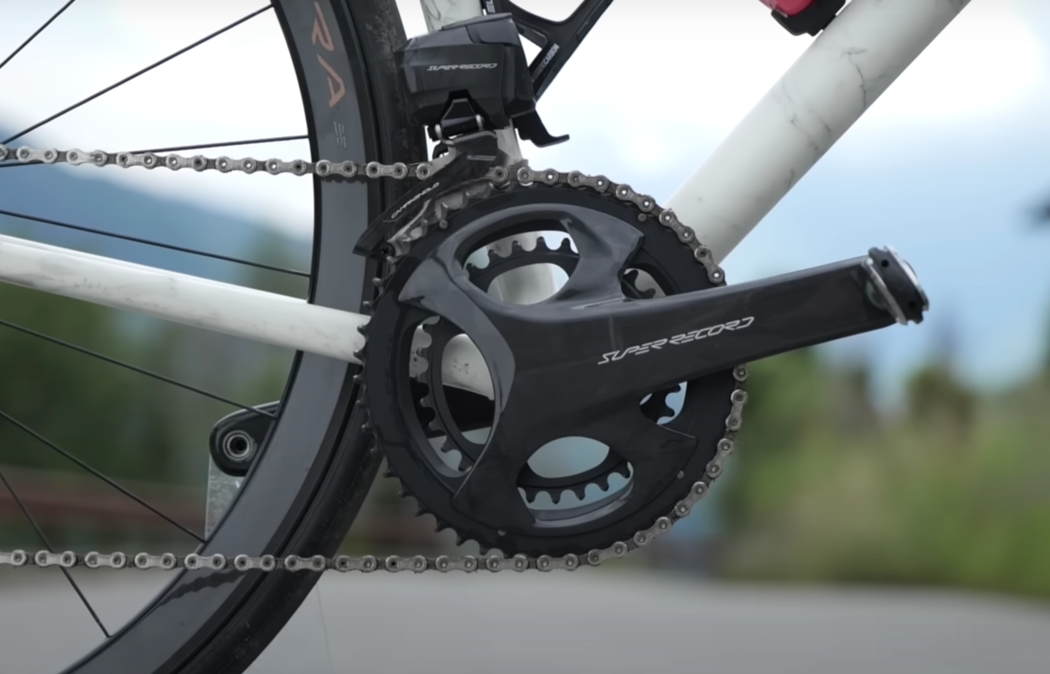 Guide to Shimano, Campagnolo and SRAM groupset hierachies GCN