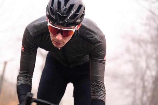 Castelli says that its new Gabba R is the "ultimate race jacket"